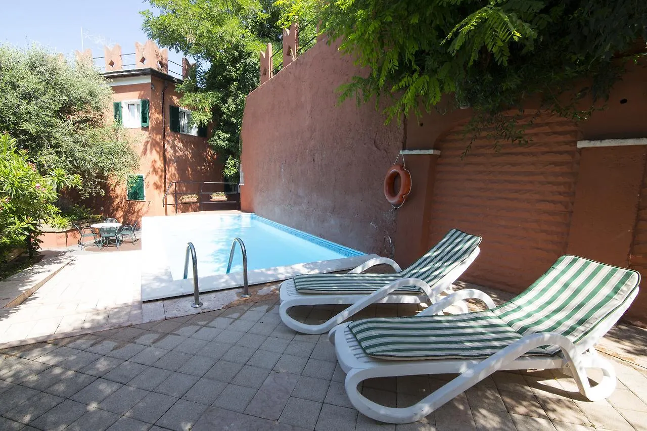 Hotel Castello S. Antonio Lazise 2*,  Itálie