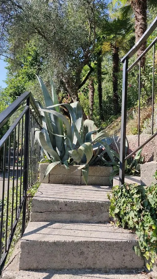 Hotel Castello S. Antonio لاتيزي